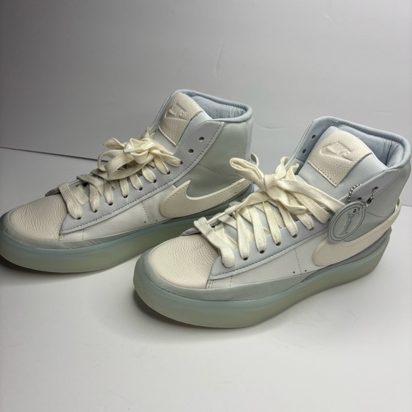 Nike High-Top Sneakers in White and Light Gray - Picture 3 of 5